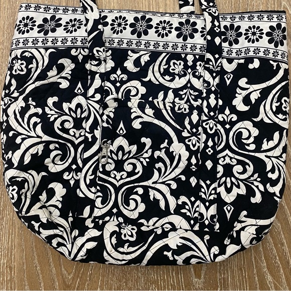 Versatile Large Paisley Boho Beachy Shoulder Bag - Picture 6 of 13